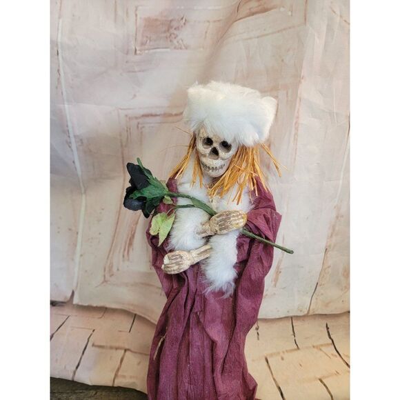 Halloween foam Corpse Bride scary Decor figure - Picture 2 of 5